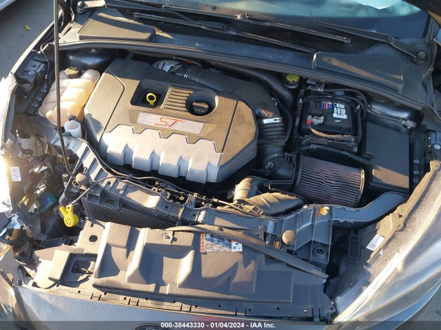 Ford FOCUS ST 2017 1FADP3L98HL346600 Image 10
