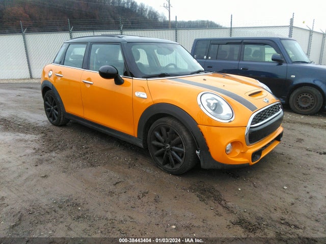 2016 MINI HARDTOP WMWXU3C52G2B63551 Photo 0
