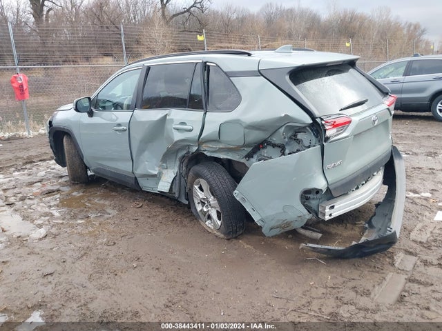 Toyota Rav4 Xle 2021 2T3P1RFV7MC143128 Image 3