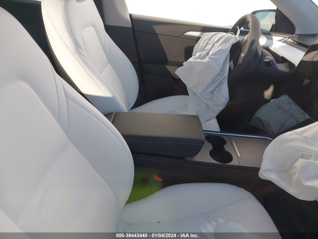 2023 TESLA MODEL Y 7SAYGAEE3PF902021 Photo 4