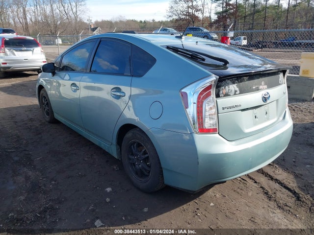 Toyota Prius Four 2015 JTDKN3DU0F1934719 Image 3