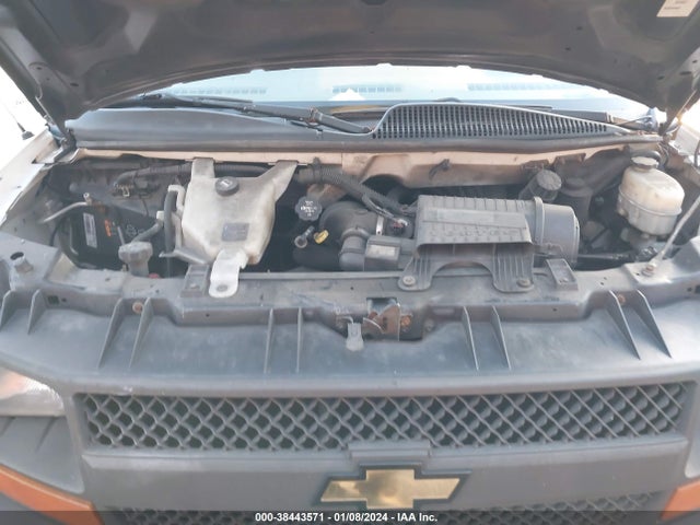 Chevrolet Express 3500 Work Van 2014 1GCZGTCG0E1104454 Image 10