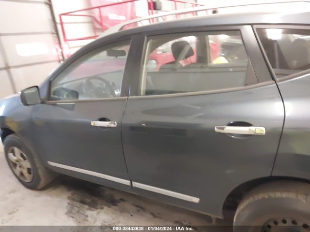 Nissan Rogue Select S 2015 JN8AS5MTXFW669483 Image 14