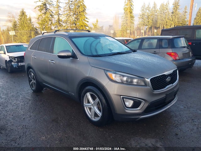2016 KIA SORENTO 3.3L EX VIN: 5XYPHDA59GG091587