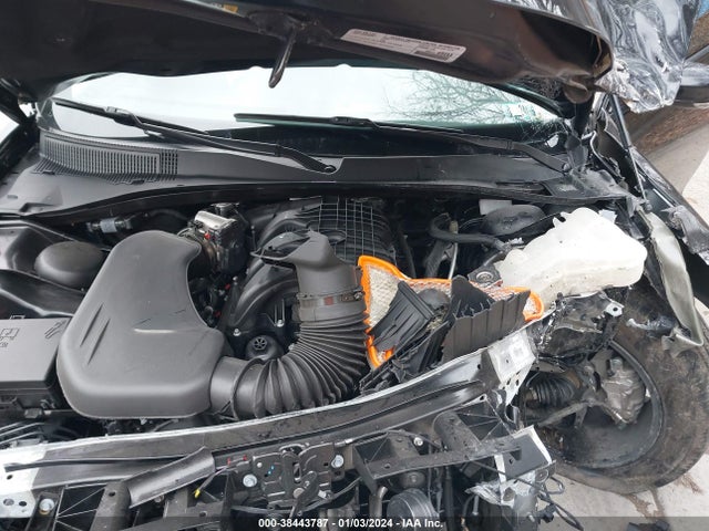 Chrysler 300 Touring L Awd 2023 2C3CCASG8PH548987 Image 10