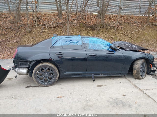 Chrysler 300 Touring L Awd 2023 2C3CCASG8PH548987 Image 12