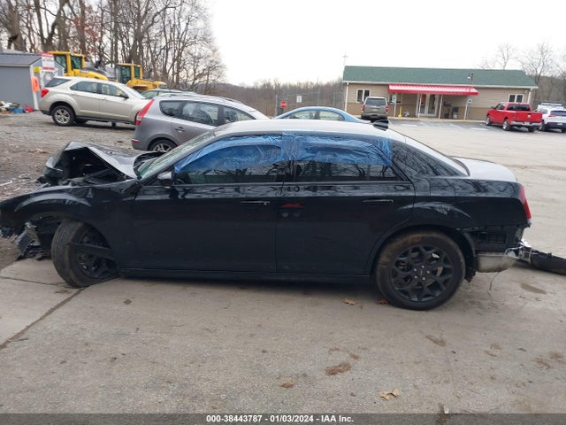 Chrysler 300 Touring L Awd 2023 2C3CCASG8PH548987 Image 13