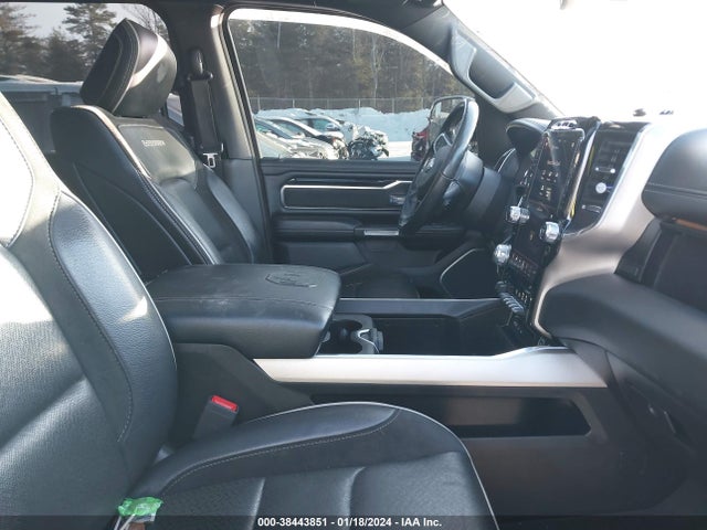 RAM 1500 Laramie  4x4 5'7 Box 2019 1C6SRFJT2KN759482 Image 5