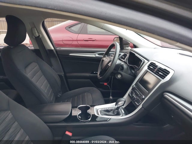 2016 FORD FUSION SE VIN: 3FA6P0H78GR283089