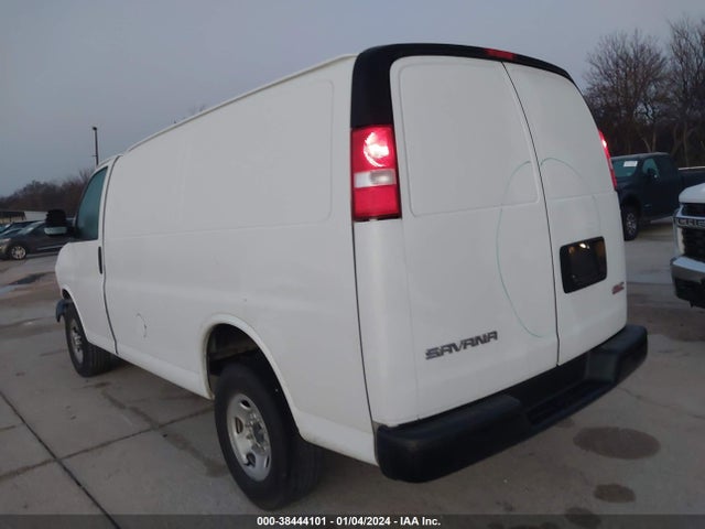 GMC Savana Cargo Rwd 2500 Regular Wheelbase Work Van 2023 1GTW7AFP7P1160686 Image 3