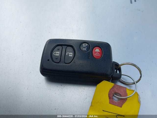 2013 TOYOTA PRIUS PLUG-IN VIN: JTDKN3DPXD3047642