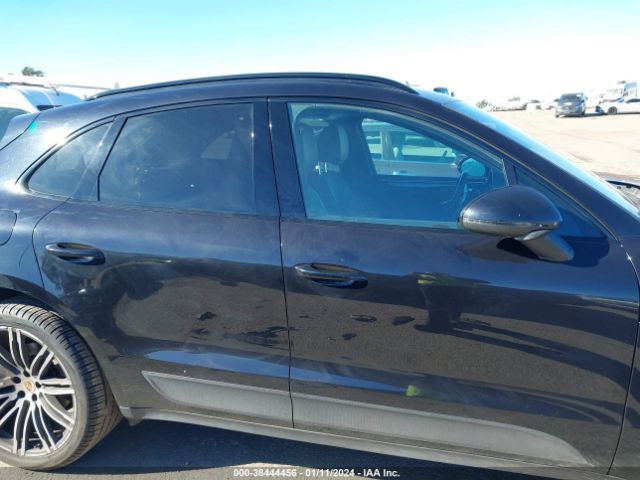 WP1AB2A51HLB18359 Porsche MACAN S