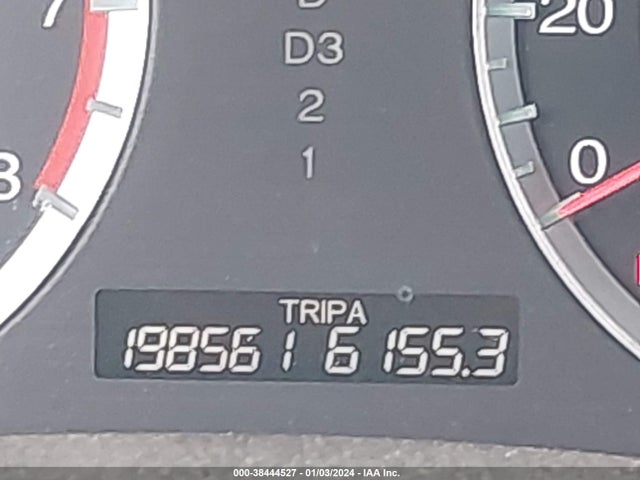 2011 HONDA ACCORD 2.4 LX VIN: 1HGCP2F33BA008680