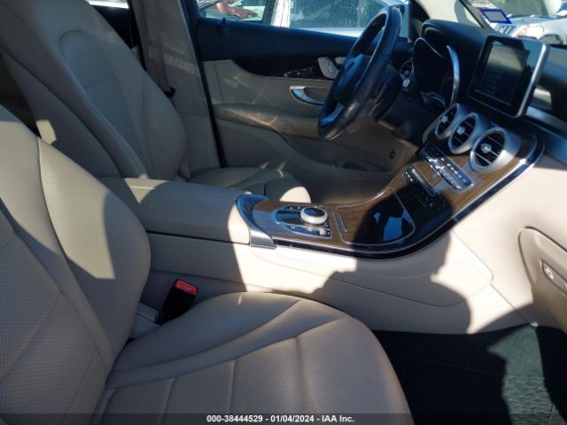 WDC0G4JB4JV091002 Mercedes-Benz GLC 300