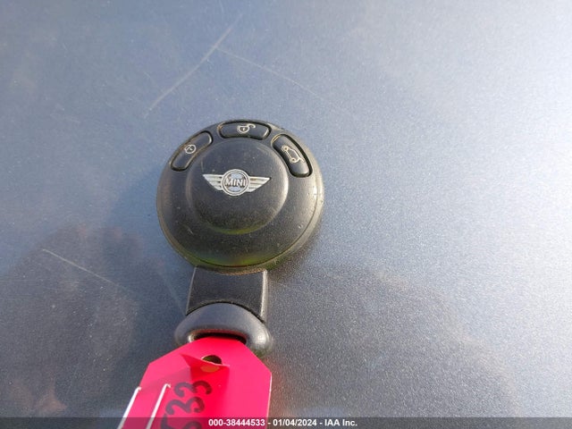 2007 MINI COOPER S WMWMF73557TT82502 Photo 10