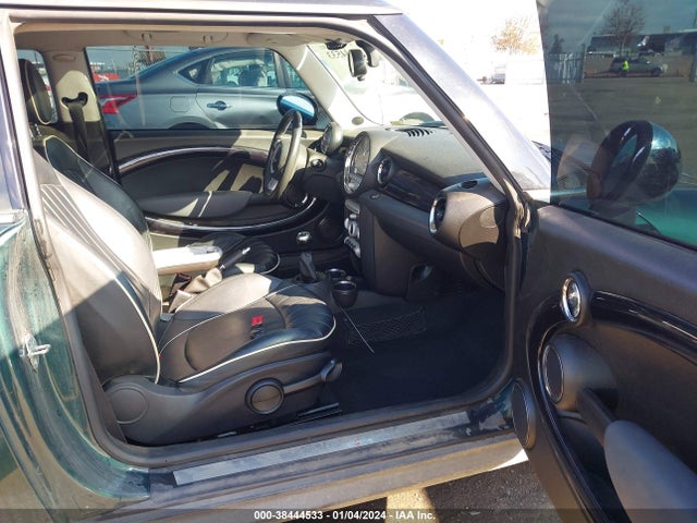 2007 MINI COOPER S WMWMF73557TT82502 Photo 4