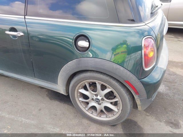 2007 MINI COOPER S WMWMF73557TT82502 Photo 5