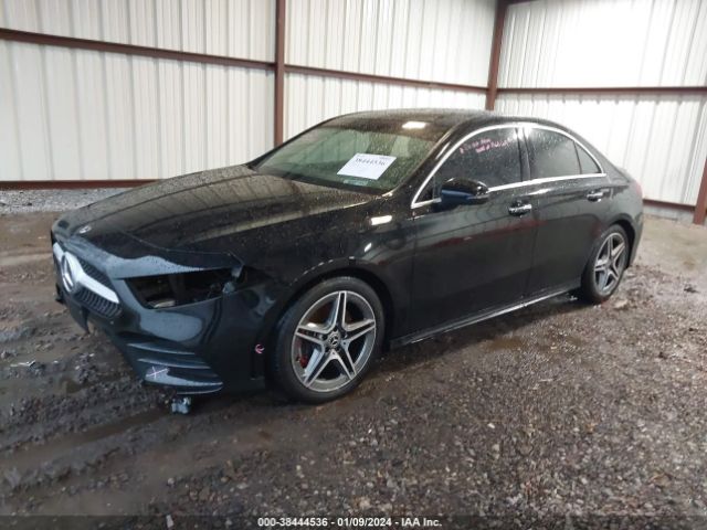 WDD3G4FB2LW042363 Mercedes-Benz A 220 4matic