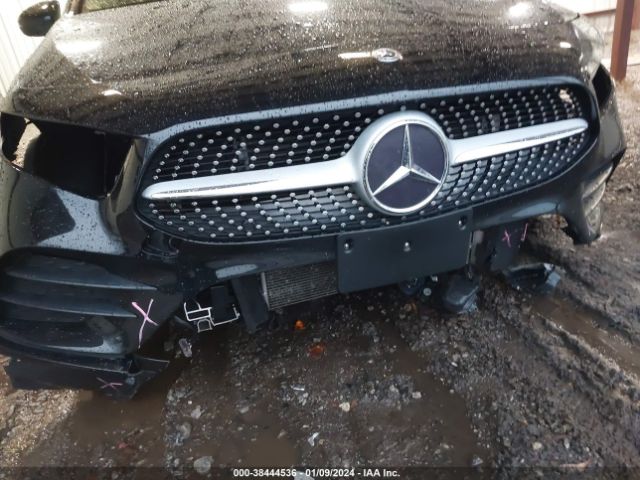 WDD3G4FB2LW042363 Mercedes-Benz A 220 4matic