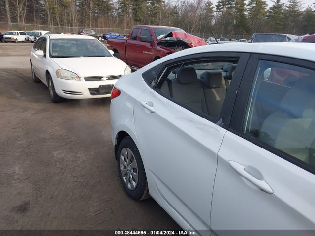 2016 HYUNDAI ACCENT SE VIN: KMHCT4AE4GU084649