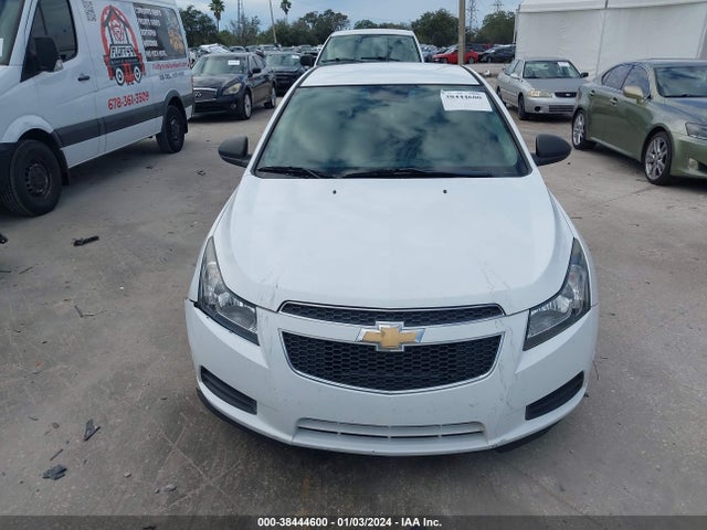 Chevrolet Cruze Ls Auto 2014 1G1PA5SHXE7435305 Image 12