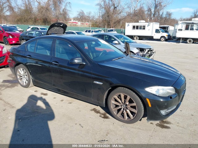 2011 BMW 528I VIN: WBAFR1C55BC742485