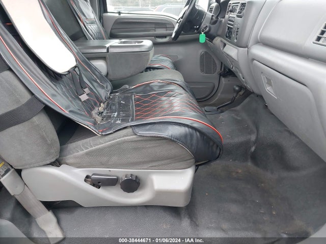 2004 FORD F-350 XL/XLT VIN: 1FTSF31L94ED40855