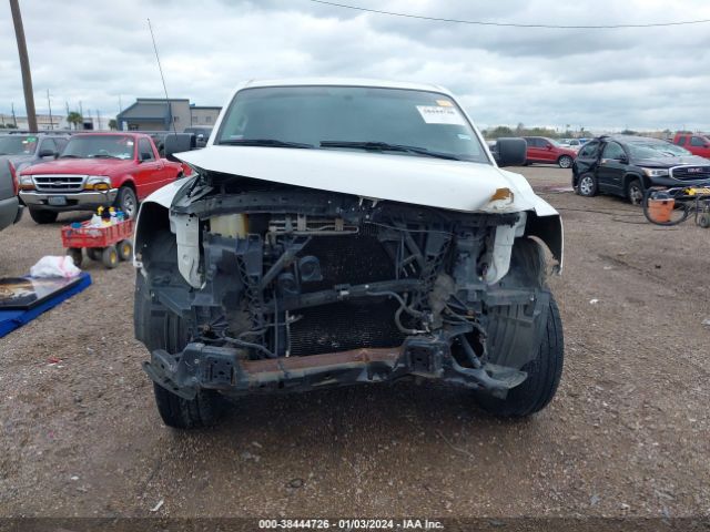 1N6BA0CH1EN504667 Nissan TITAN S