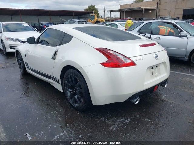 Nissan 370Z 2019 JN1AZ4EH7KM420126 Image 3