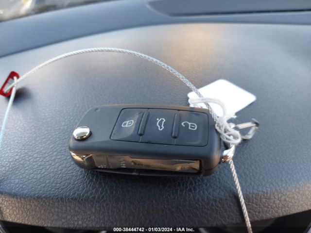 3VWD17AJ3GM416529 Volkswagen Jetta 1.8t Sport