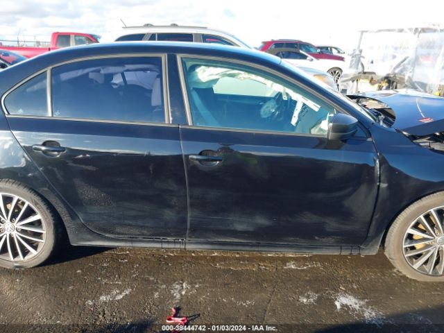 3VWD17AJ3GM416529 Volkswagen Jetta 1.8t Sport