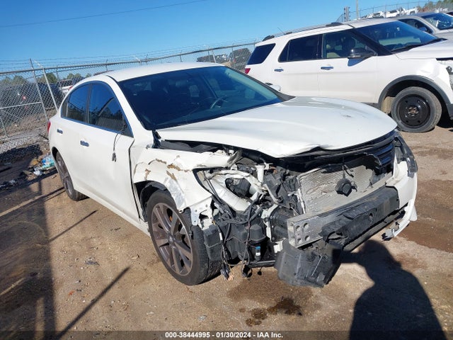 2016 1N4AL3AP8GC268740 main image