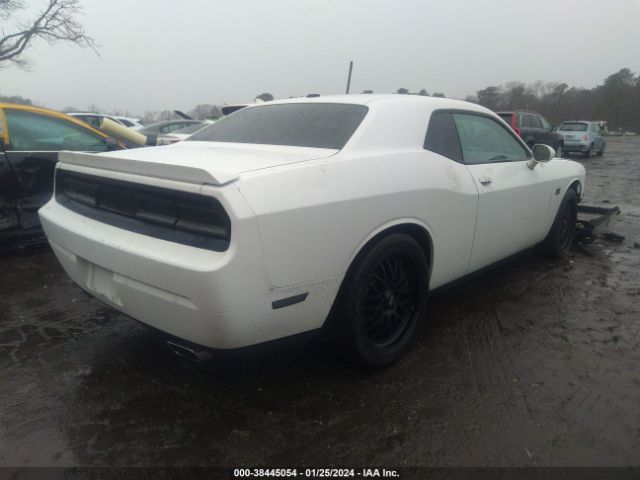 2C3CDYBTXEH154035 Dodge Challenger R/t