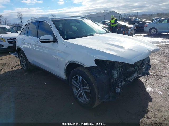 2017 MERCEDES-BENZ GLC 300 4MATIC VIN: WDC0G4KB6HF120874