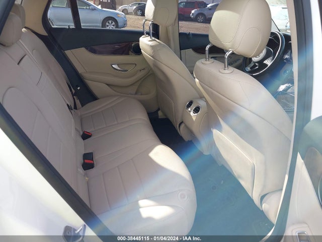 2017 MERCEDES-BENZ GLC 300 4MATIC VIN: WDC0G4KB6HF120874