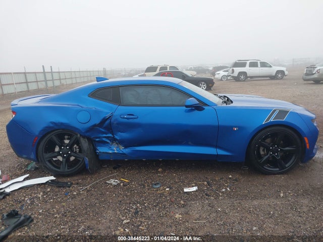 Chevrolet Camaro 1lt 2017 1G1FB1RXXH0101559 Image 14