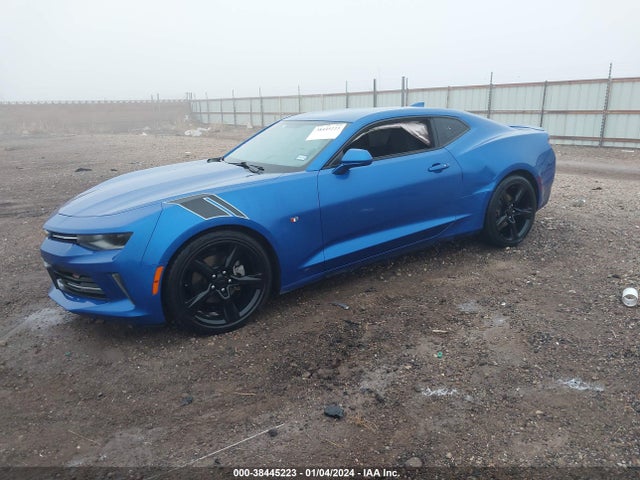 Chevrolet Camaro 1lt 2017 1G1FB1RXXH0101559 Image 2