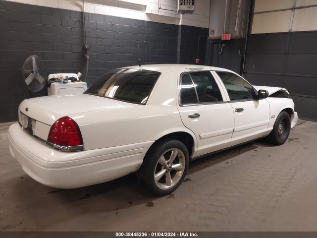 2009 FORD CROWN VICTORIA POLICE/POLICE INTERCEPTOR VIN: 2FAHP71V59X132130