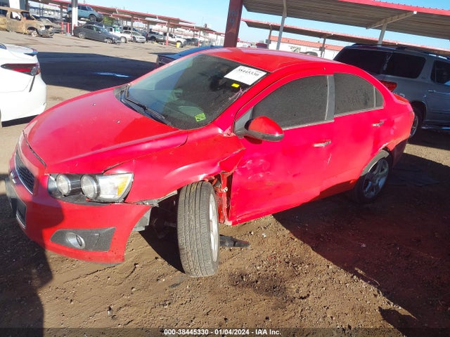 Chevrolet Sonic Ltz Auto 2015 1G1JE5SB8F4192568 Image 2