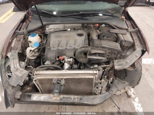 1VWBN7A34EC011243 Volkswagen Passat 2.0l Tdi Se