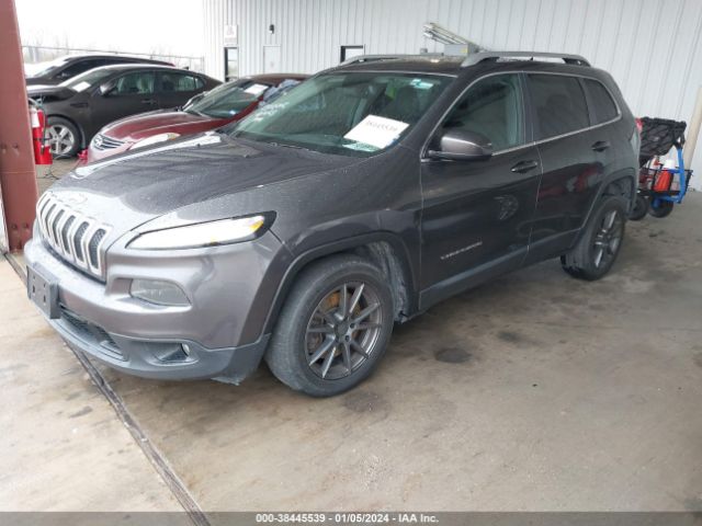 1C4PJLCB8FW516249 Jeep Cherokee Latitude