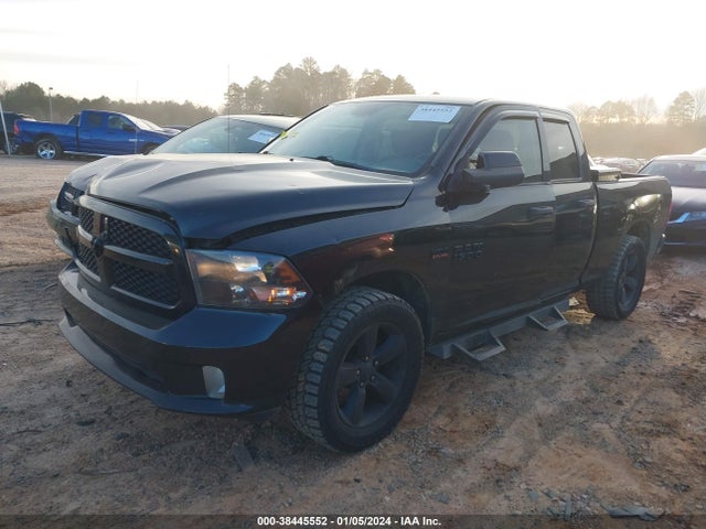 RAM 1500 Express Quad Cab 4x4 6'4 Box 2017 1C6RR7FT8HS575428 Image 2