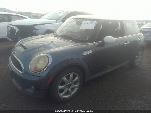 2010 MINI COOPER S WMWMF7C5XATW89896 Photo 1