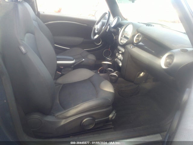 2010 MINI COOPER S WMWMF7C5XATW89896 Photo 4