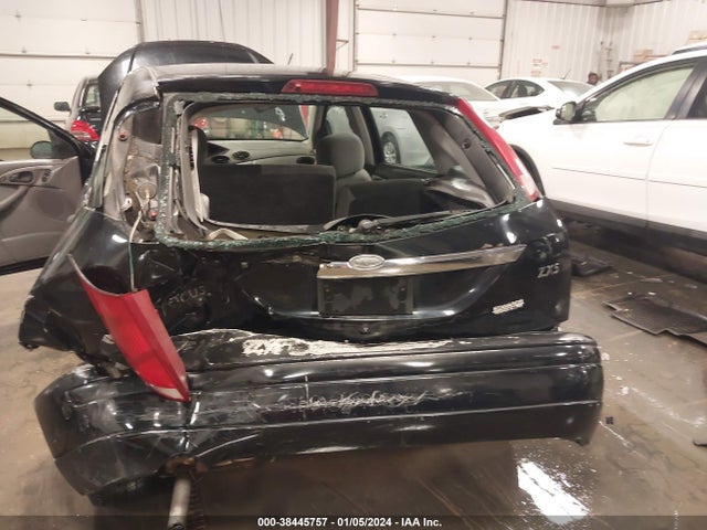 2002 FORD FOCUS ZX5 VIN: 3FAFP37322R126425