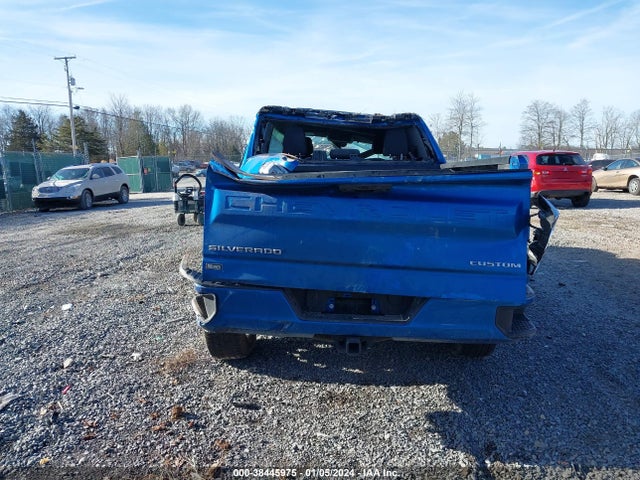 2023 CHEVROLET SILVERADO 1500 4WD SHORT BED CUSTOM VIN: 1GCPDBEK6PZ109836