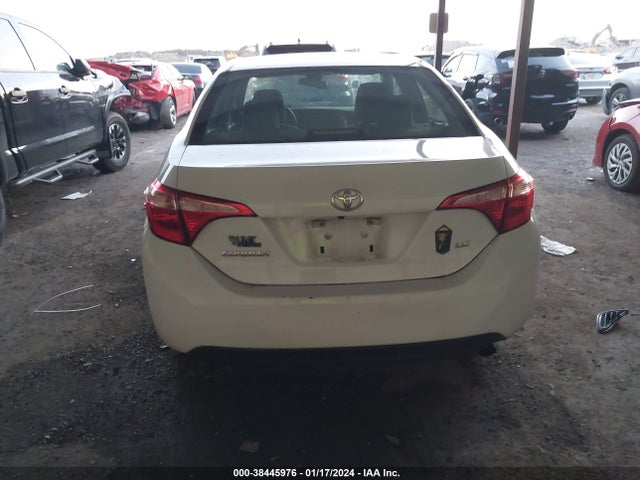 Toyota COROLLA LE 2019 5YFBURHEXKP870302 Image 17