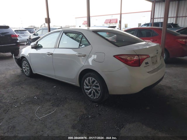 Toyota COROLLA LE 2019 5YFBURHEXKP870302 Image 3