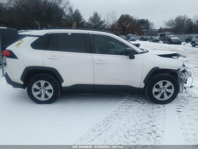 Toyota RAV4 LE 2020 2T3F1RFV6LC068321 Image 13