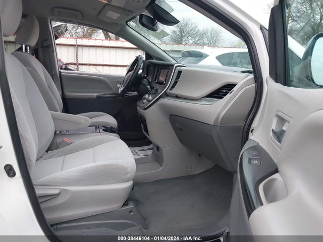 2020 TOYOTA SIENNA LE VIN: 5TDKZ3DC4LS068968